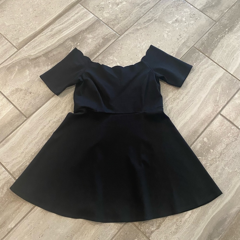 Off Shoulder Mini Dress - Picture 4 of 7